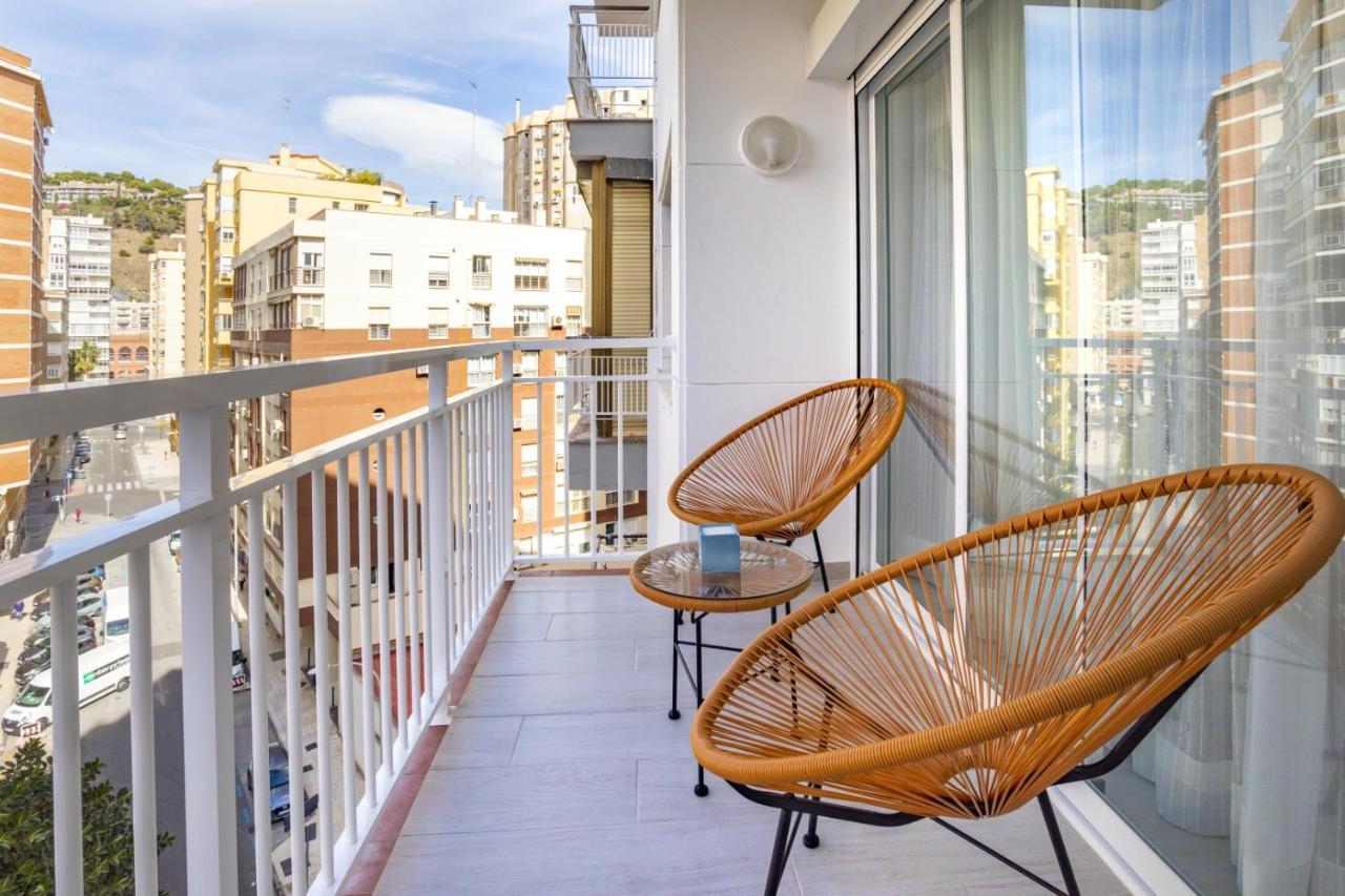 Livemalaga Modern & Vintage Malagueta Apartment Luaran gambar